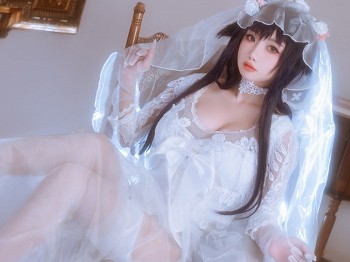 白皙美少女鬼畜瑶在不在婚纱主题私人性感纯白薄透婚纱秀惹火身材骚扰写真38P