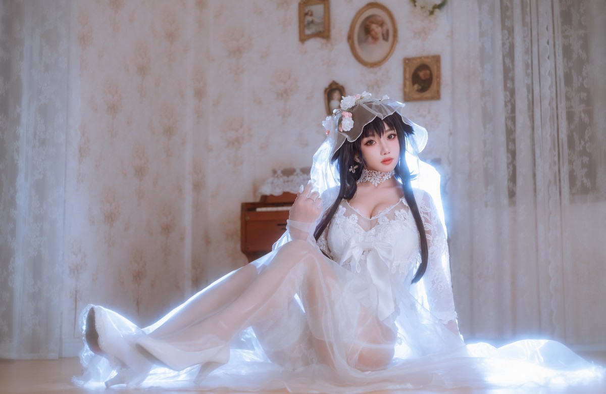 xgyw.top_白嫩美少女鬼畜瑶在不在婚纱主题私房性感纯白薄透婚纱秀惹火身材诱惑写真38P