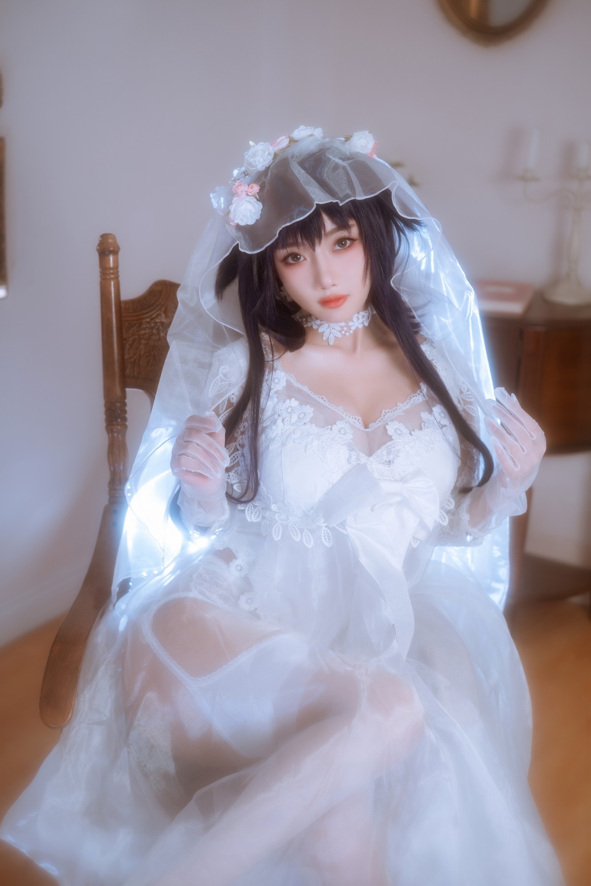 xgyw.top_白嫩美少女鬼畜瑶在不在婚纱主题私房性感纯白薄透婚纱秀惹火身材诱惑写真38P