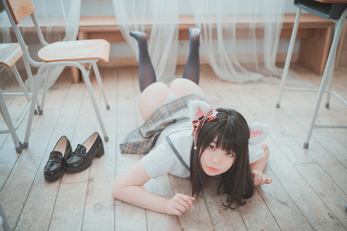 xgyw.top_[DJAWA]No.071_PIan_Cat girl does not take classes主题猫女郎服饰秀翘臀诱惑写真23P