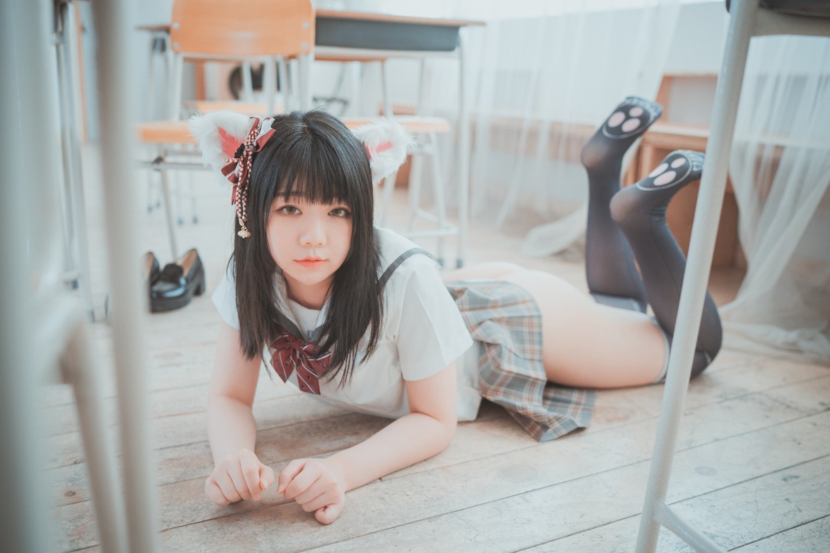 xgyw.top_[DJAWA]No.071_PIan_Cat girl does not take classes主题猫女郎服饰秀翘臀诱惑写真23P