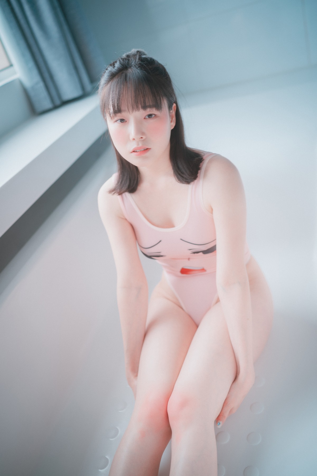 xgyw.top_[DJAWA]No.067_模特PIA_Swimming_Lessons_4主题私房浴室粉色连体衣诱惑写真78P