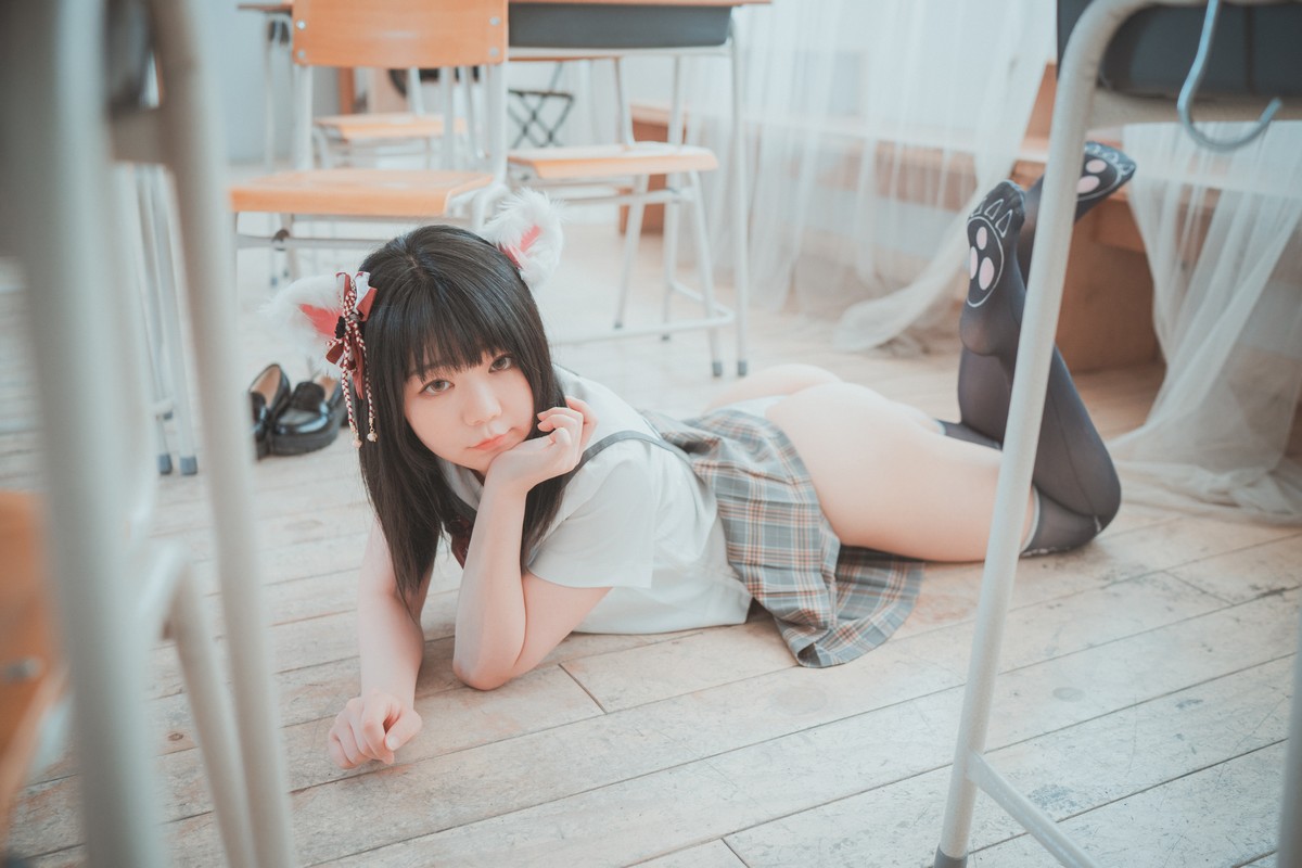 xgyw.top_[DJAWA]No.071_PIan_Cat girl does not take classes主题猫女郎服饰秀翘臀诱惑写真23P