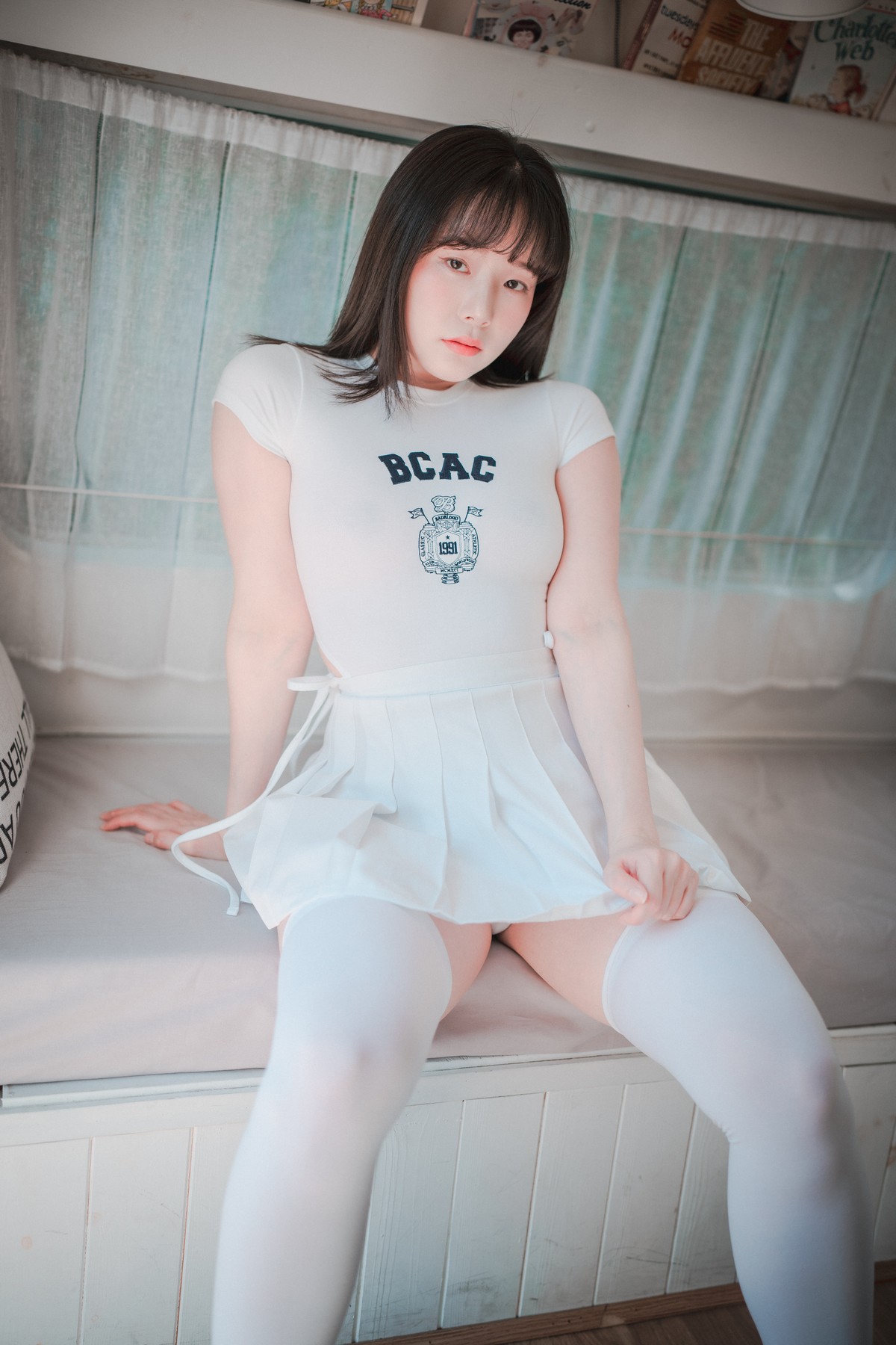 xgyw.top_[DJAWA]No.072_模特PIA_Classic Athletic Girl主题性感白色运动内衣秀翘臀诱惑写真83P