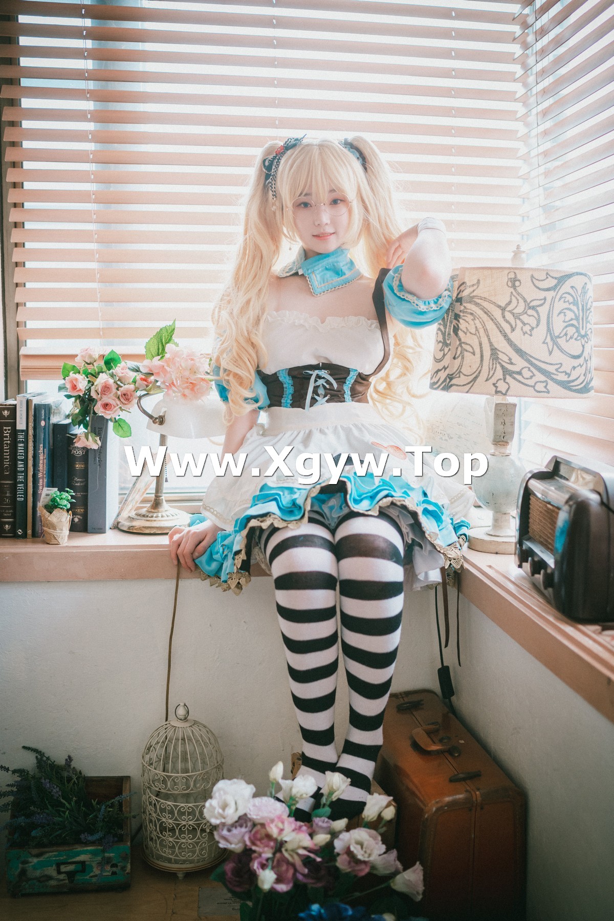 xgyw.top_[DJAWA]No.069_韩国模特_Alice in Glasses主题性感眼镜美少女私房女仆装诱惑写真49P