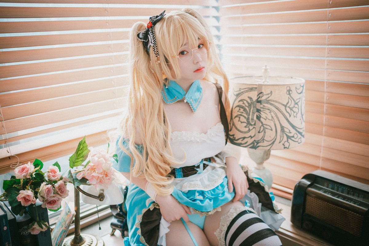 xgyw.top_[DJAWA]No.069_韩国模特_Alice in Glasses主题性感眼镜美少女私房女仆装诱惑写真49P