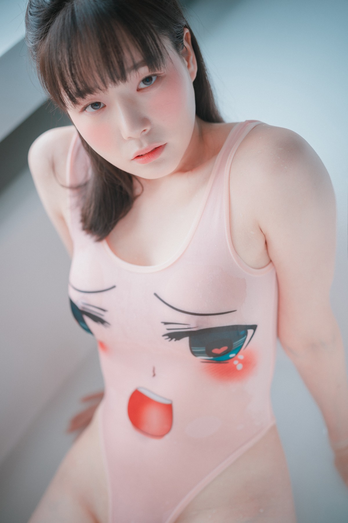 xgyw.top_[DJAWA]No.067_模特PIA_Swimming_Lessons_4主题私房浴室粉色连体衣诱惑写真78P