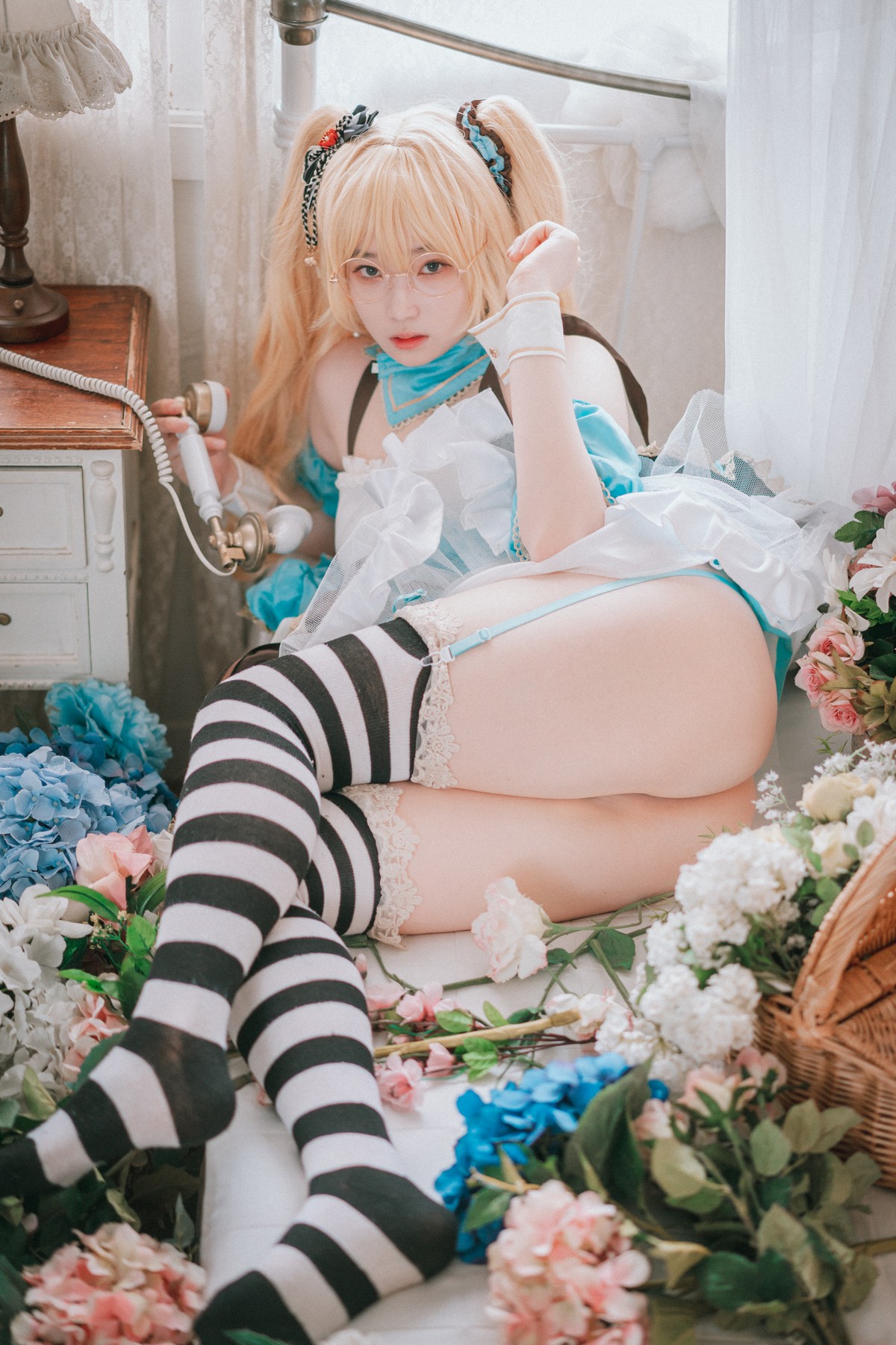 xgyw.top_[DJAWA]No.069_韩国模特_Alice in Glasses主题性感眼镜美少女私房女仆装诱惑写真49P