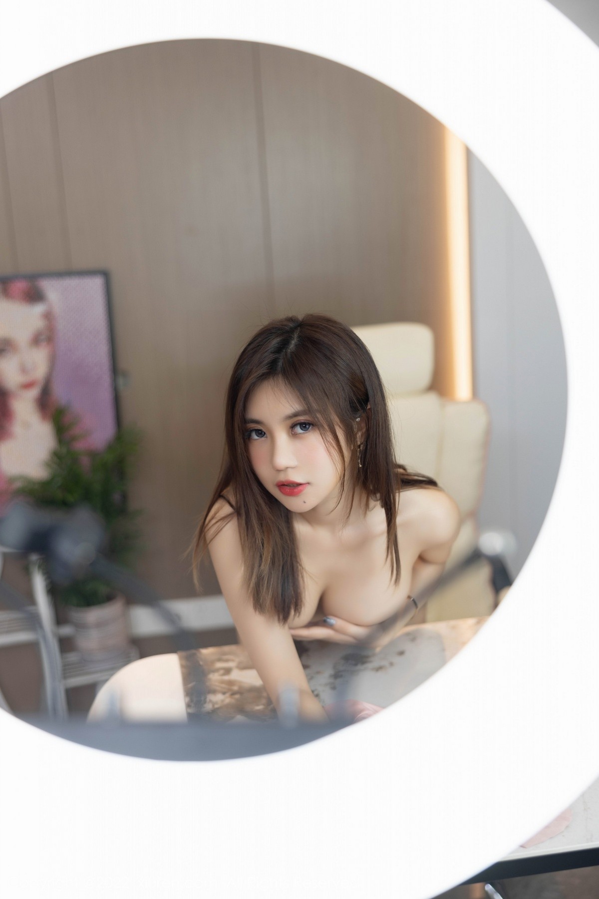 xgyw.top_XiuRen第5101期_女神绮里嘉ula海南心愿旅拍性感粉色连衣裙配原色丝袜诱惑写真56P