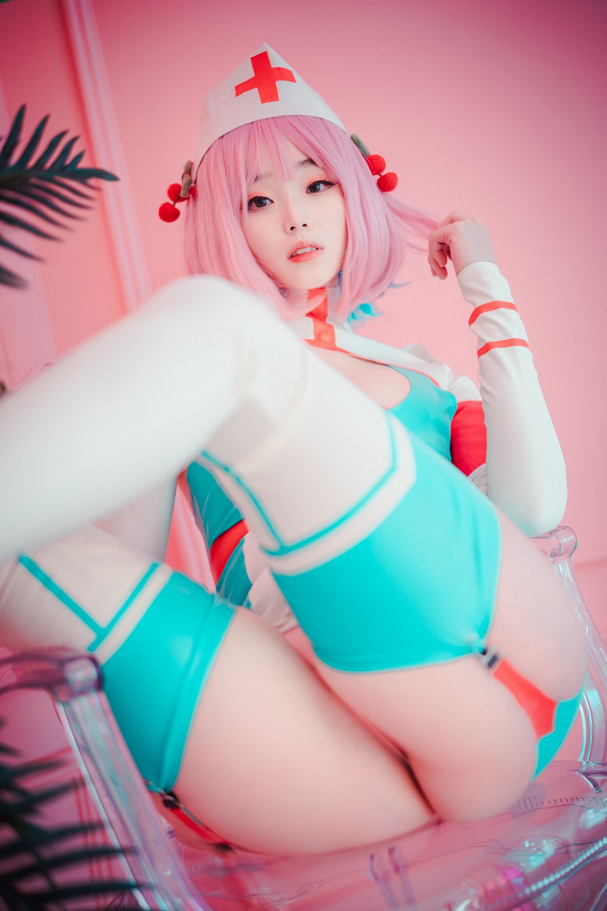 xgyw.top_[DJAWA]No.073_模特BamBi_Cling To Latex主题私房性感护士装露完美身材诱惑写真46P