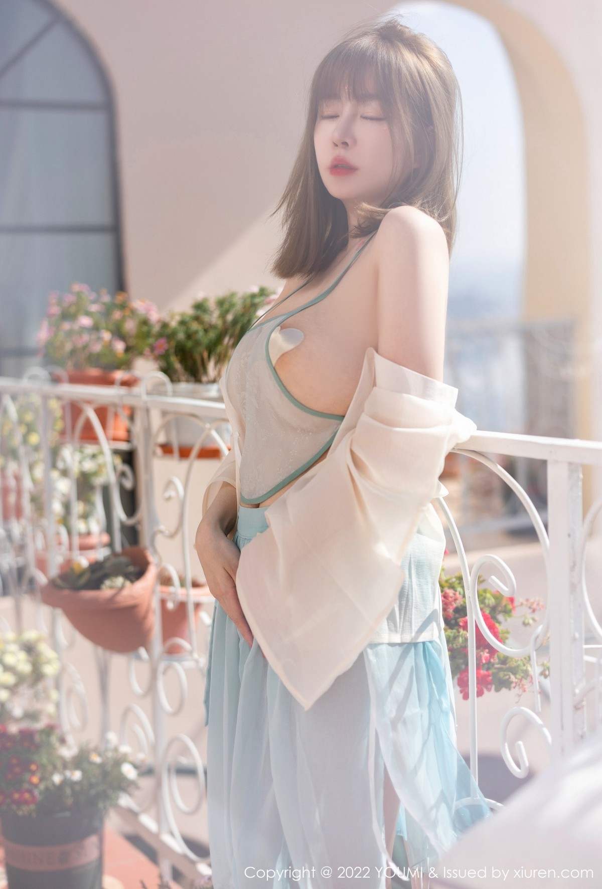 xgyw.top_[YouMi尤蜜荟]Vol.798_女神王雨纯大理旅拍浅色轻透古装服饰秀丰满身材惹火诱惑写真70P