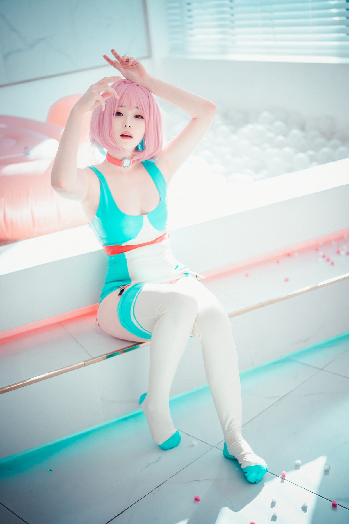 xgyw.top_[DJAWA]No.073_模特BamBi_Cling To Latex主题私房性感护士装露完美身材诱惑写真46P