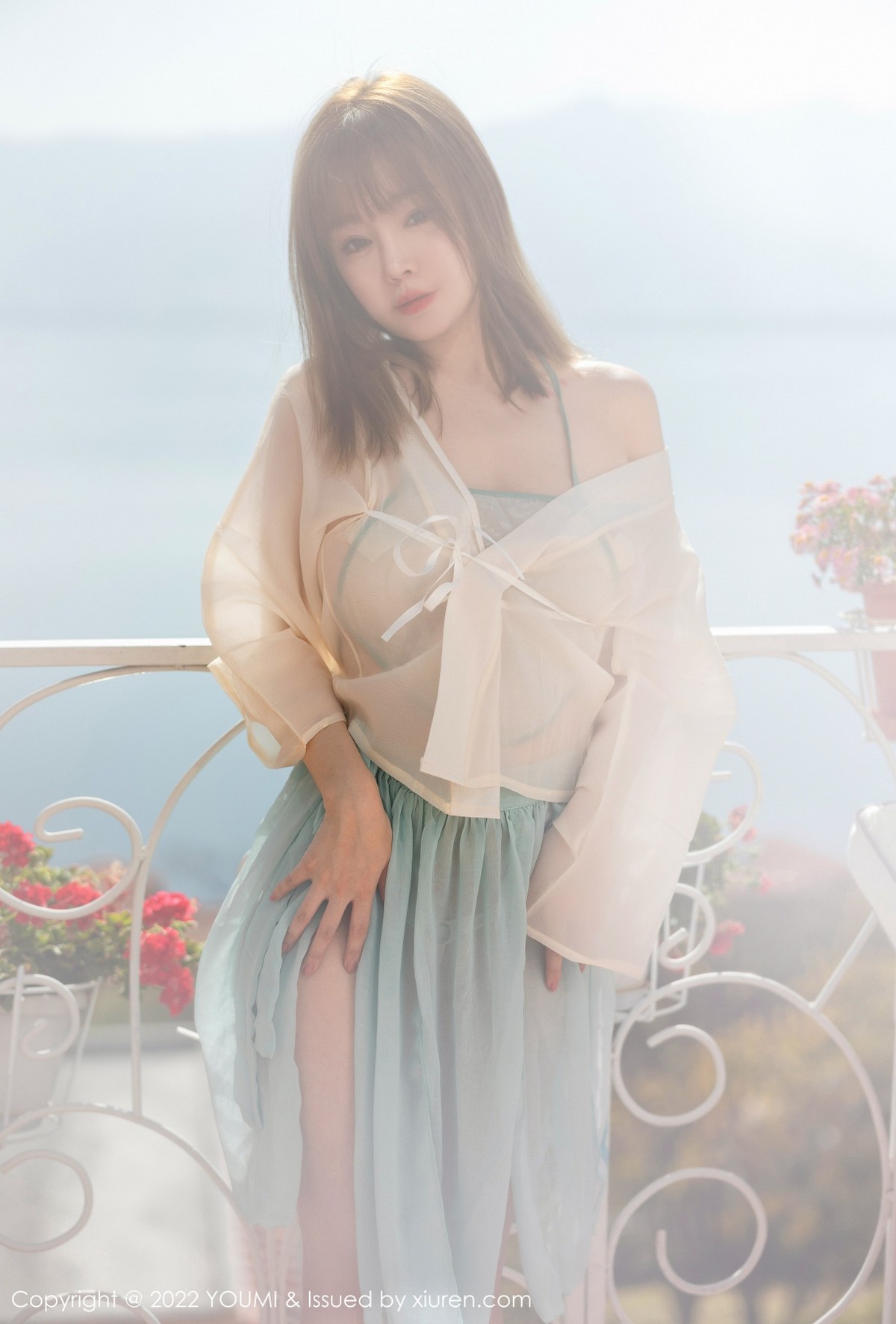 xgyw.top_[YouMi尤蜜荟]Vol.798_女神王雨纯大理旅拍浅色轻透古装服饰秀丰满身材惹火诱惑写真70P