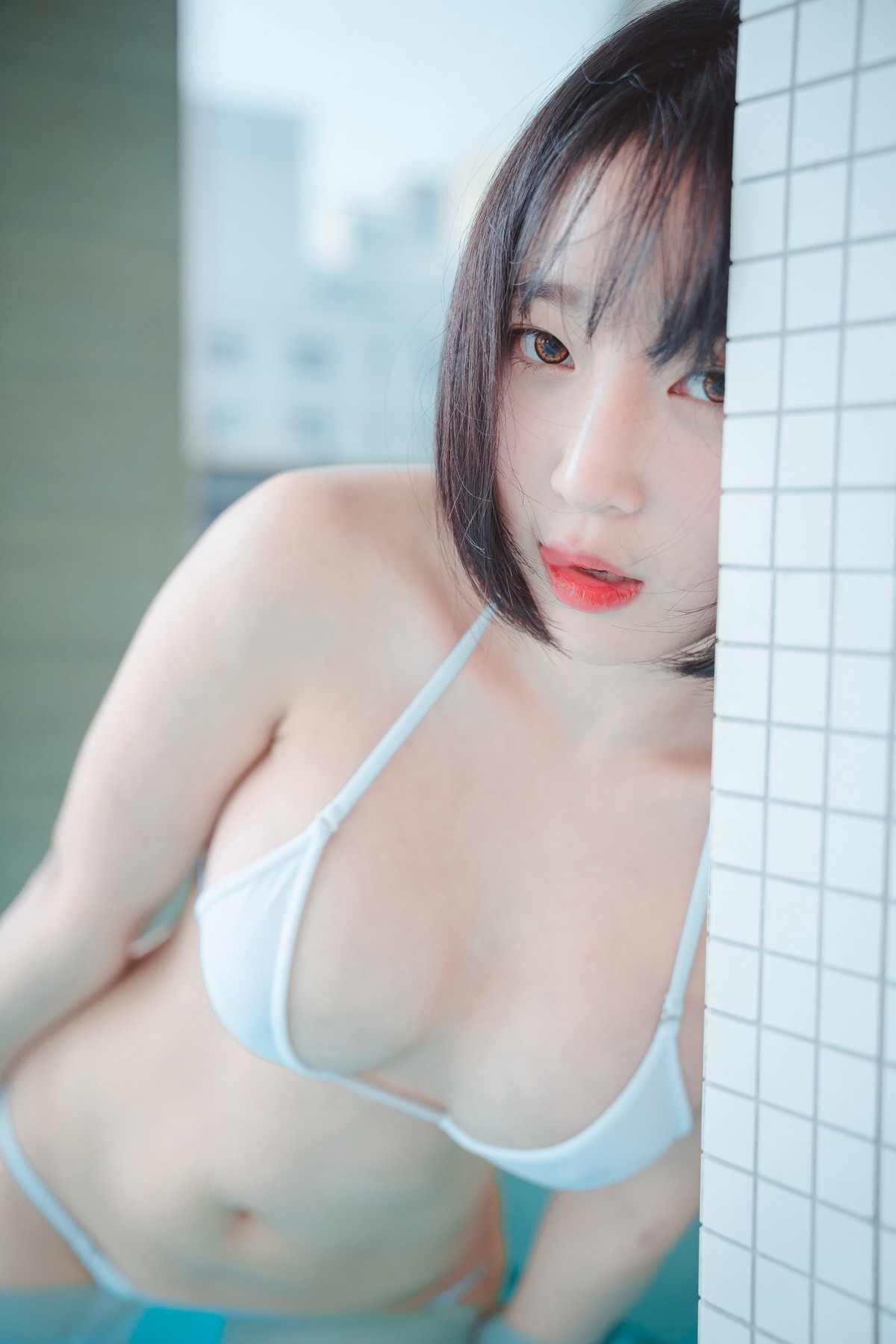 xgyw.top_[DJAWA]No.081_模特Kang_Inkyung - Poolsid主题泳池性感比基尼系列完美诱惑写真62P