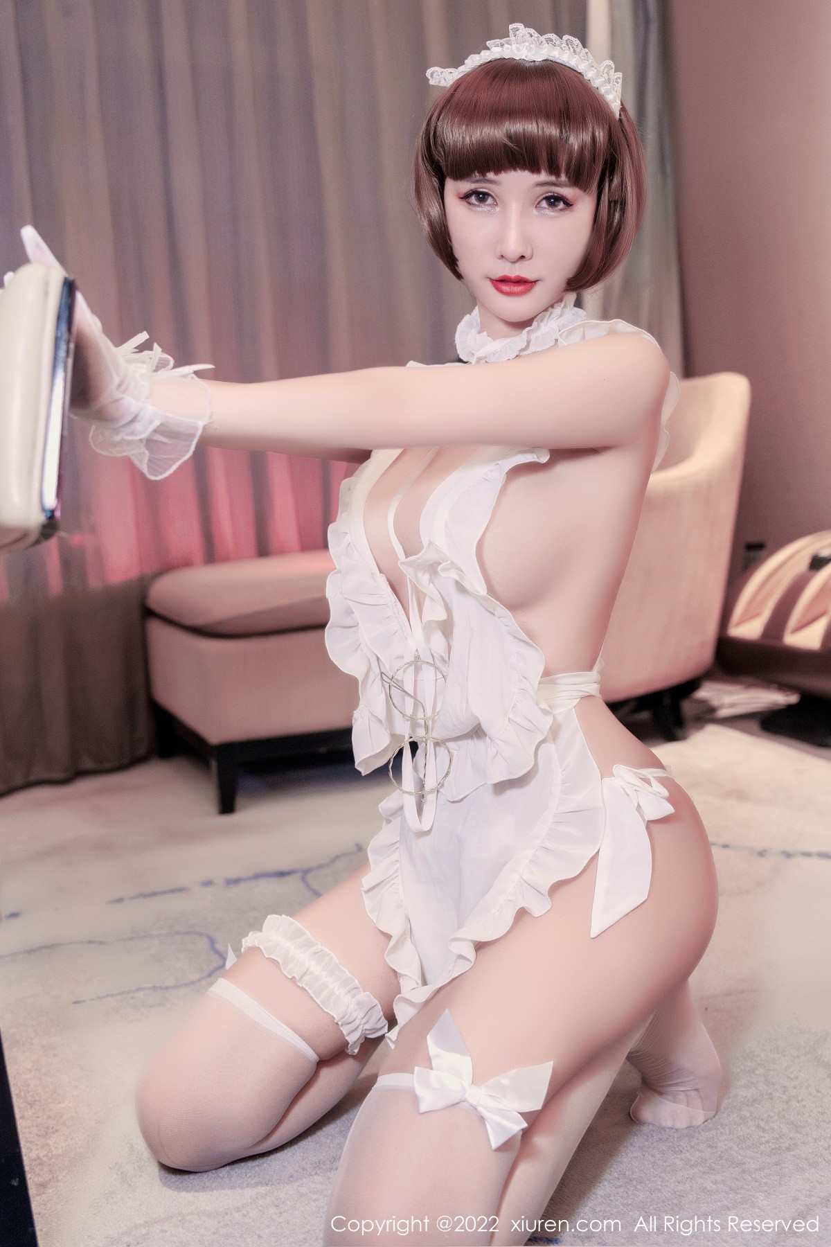 xgyw.top_XiuRen第5116期_模特夏沫沫tifa酒店客服主题性感白色真空女仆装秀豪乳诱惑写真59P