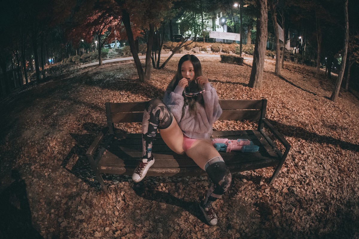 xgyw.top_[DJAWA]No.086_模特BamBi_Nightcrawler主题户外性感服饰配红色内裤撩人诱惑写真101P