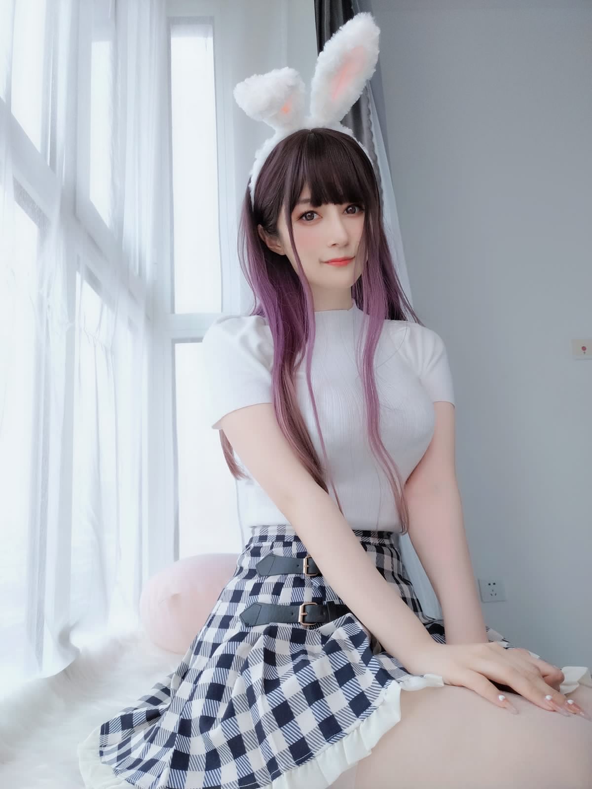 xgyw.top_Coser小姐姐白银81白丝兔女郎主题性感服饰配白丝吊袜半脱秀完美身材诱惑写真168P