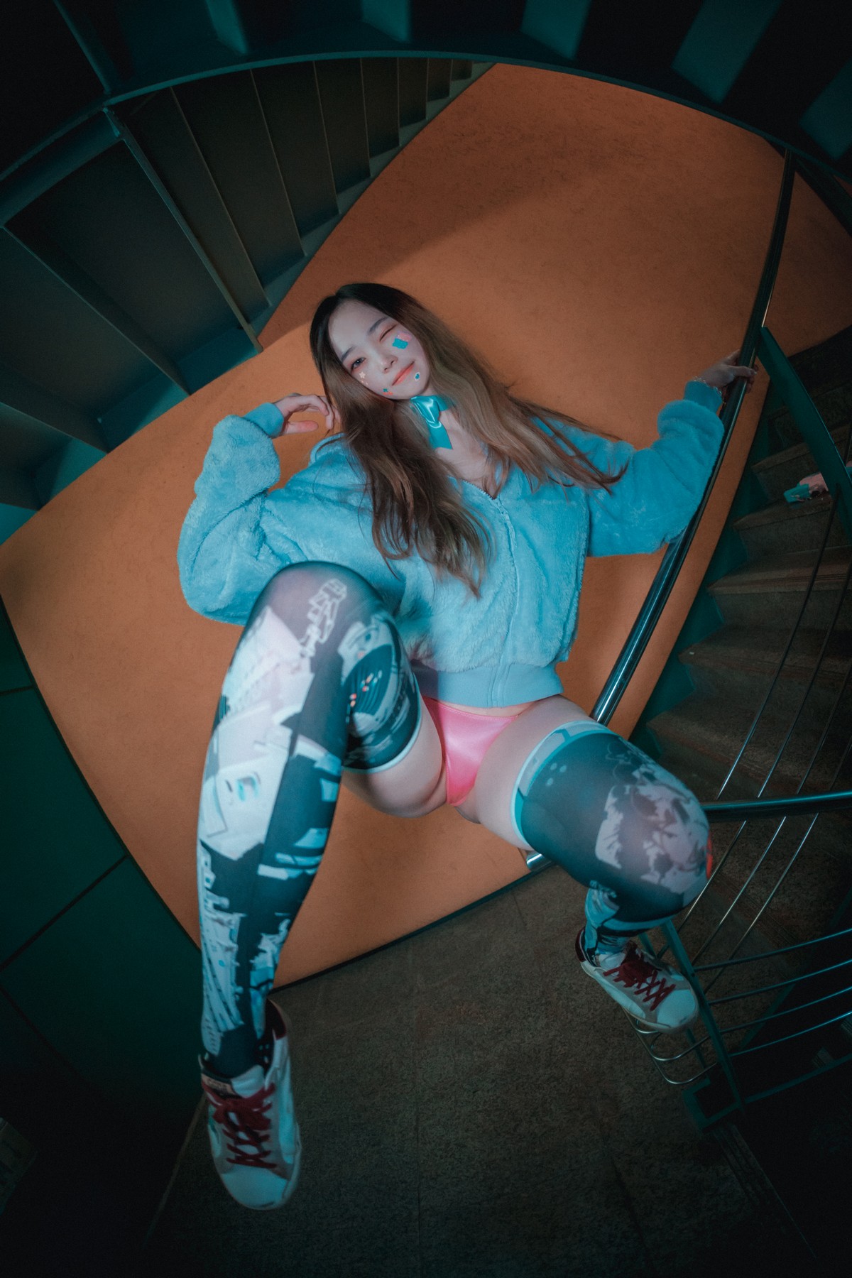 xgyw.top_[DJAWA]No.086_模特BamBi_Nightcrawler主题户外性感服饰配红色内裤撩人诱惑写真101P