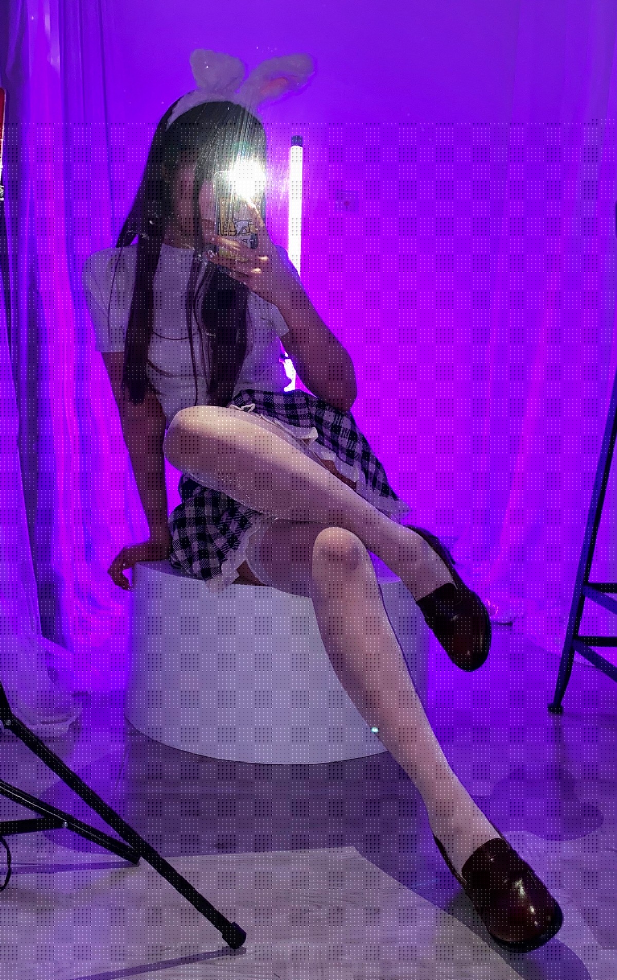 xgyw.top_Coser小姐姐白银81白丝兔女郎主题性感服饰配白丝吊袜半脱秀完美身材诱惑写真168P