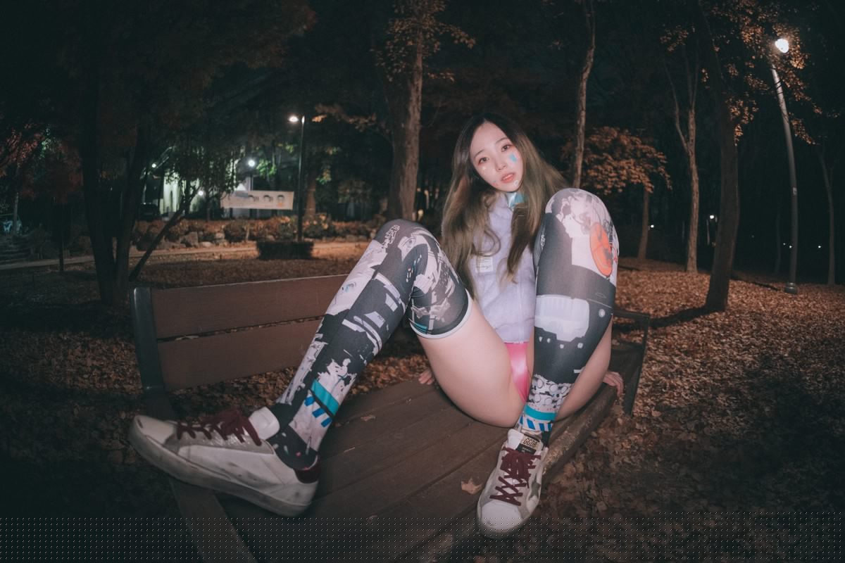 xgyw.top_[DJAWA]No.086_模特BamBi_Nightcrawler主题户外性感服饰配红色内裤撩人诱惑写真101P