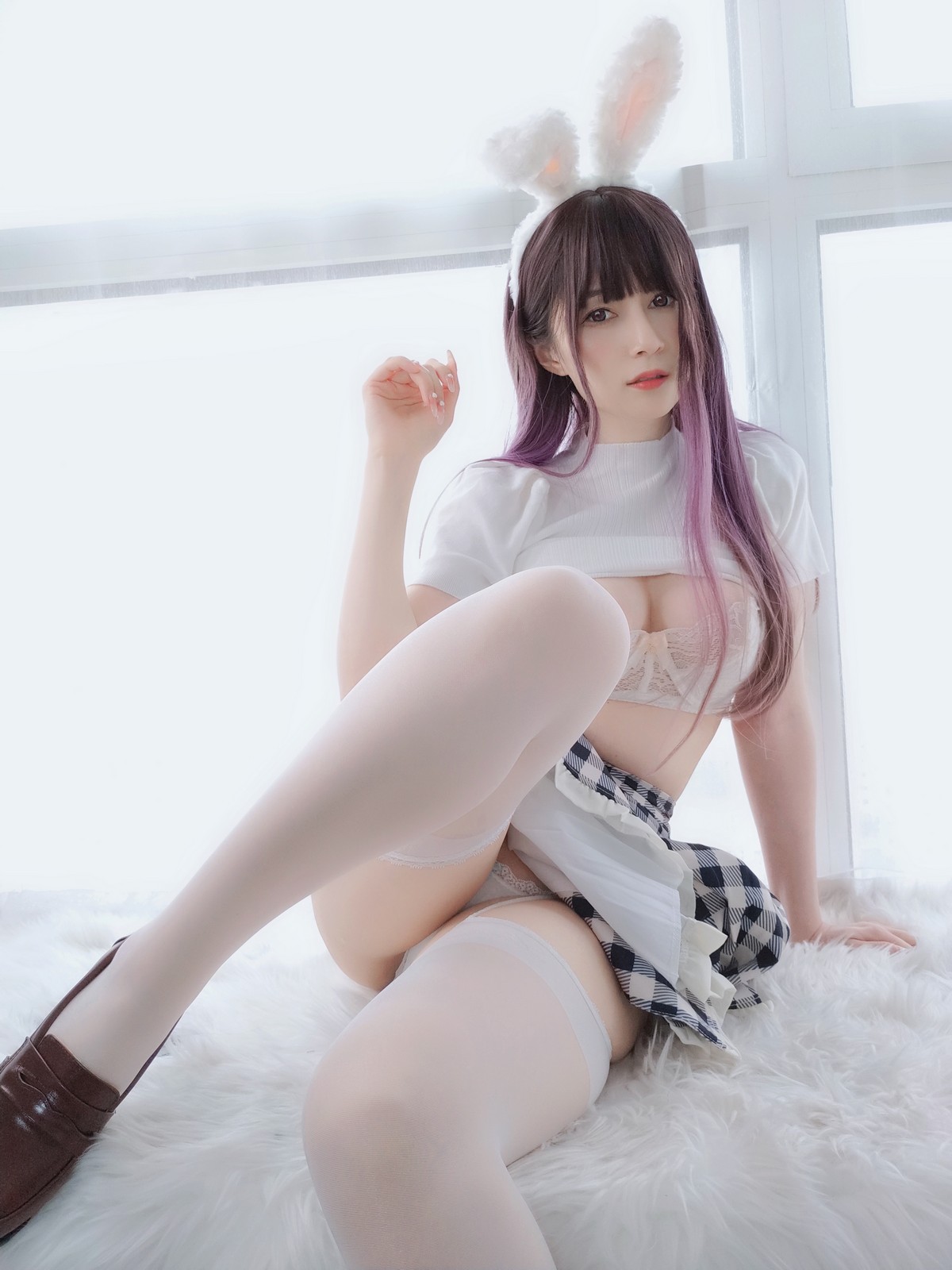 xgyw.top_Coser小姐姐白银81白丝兔女郎主题性感服饰配白丝吊袜半脱秀完美身材诱惑写真168P