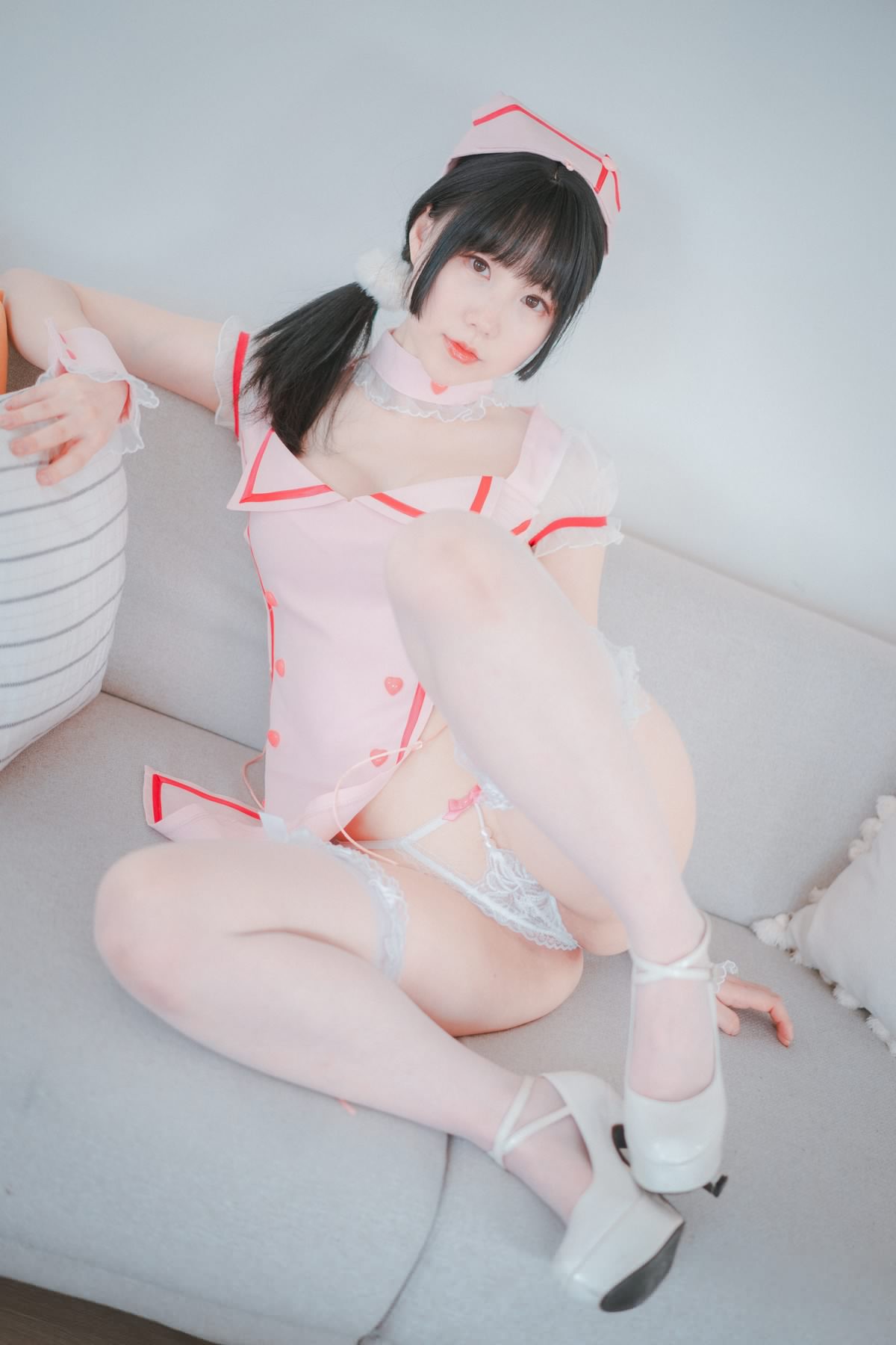 xgyw.top_[DJAWA]No.087_模特Jamong_Nurse j主题私房床上脱红色护士装露豪乳诱惑写真151P