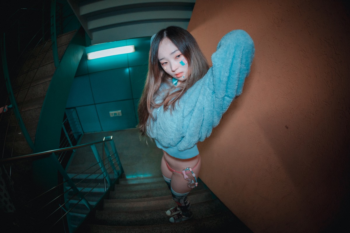 xgyw.top_[DJAWA]No.086_模特BamBi_Nightcrawler主题户外性感服饰配红色内裤撩人诱惑写真101P