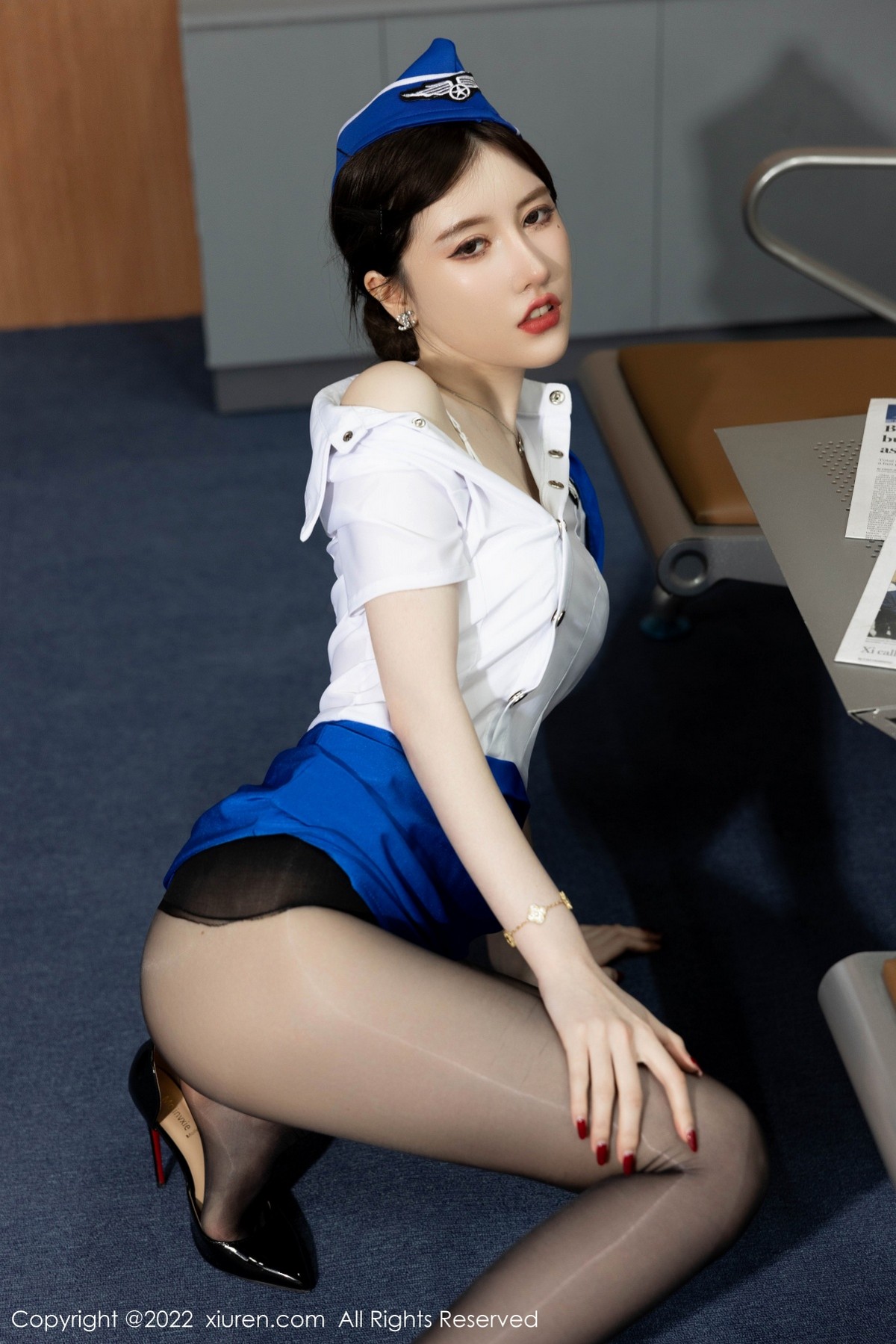 xgyw.top_XiuRen第5125期_模特美桃酱海南心愿旅拍制服主题白色内衣配超薄黑丝诱惑写真75P