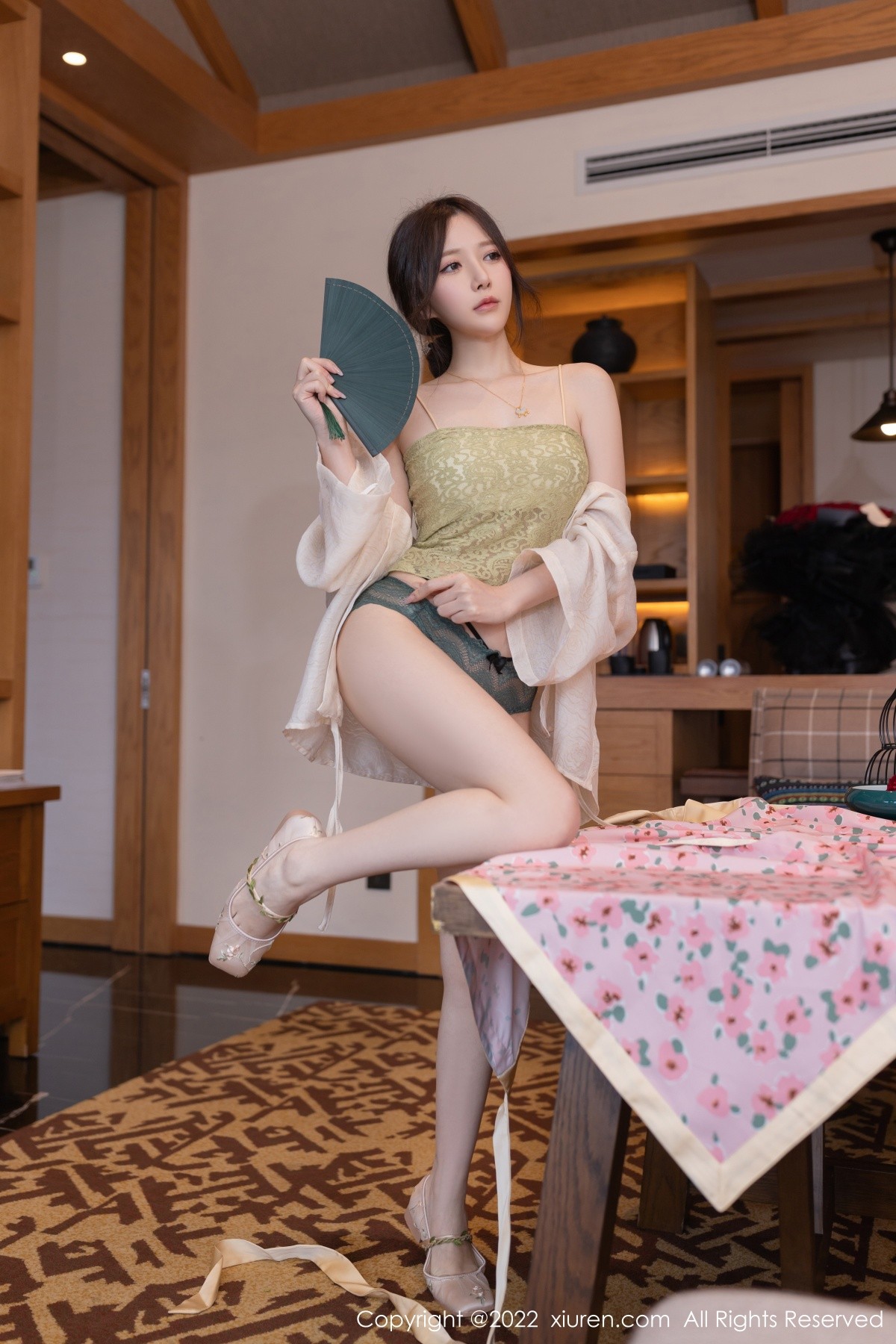 xgyw.top_XiuRen第5130期_模特鱼子酱Fish云南旅拍私房浅色古装服饰秀曼妙身材诱惑写真78P