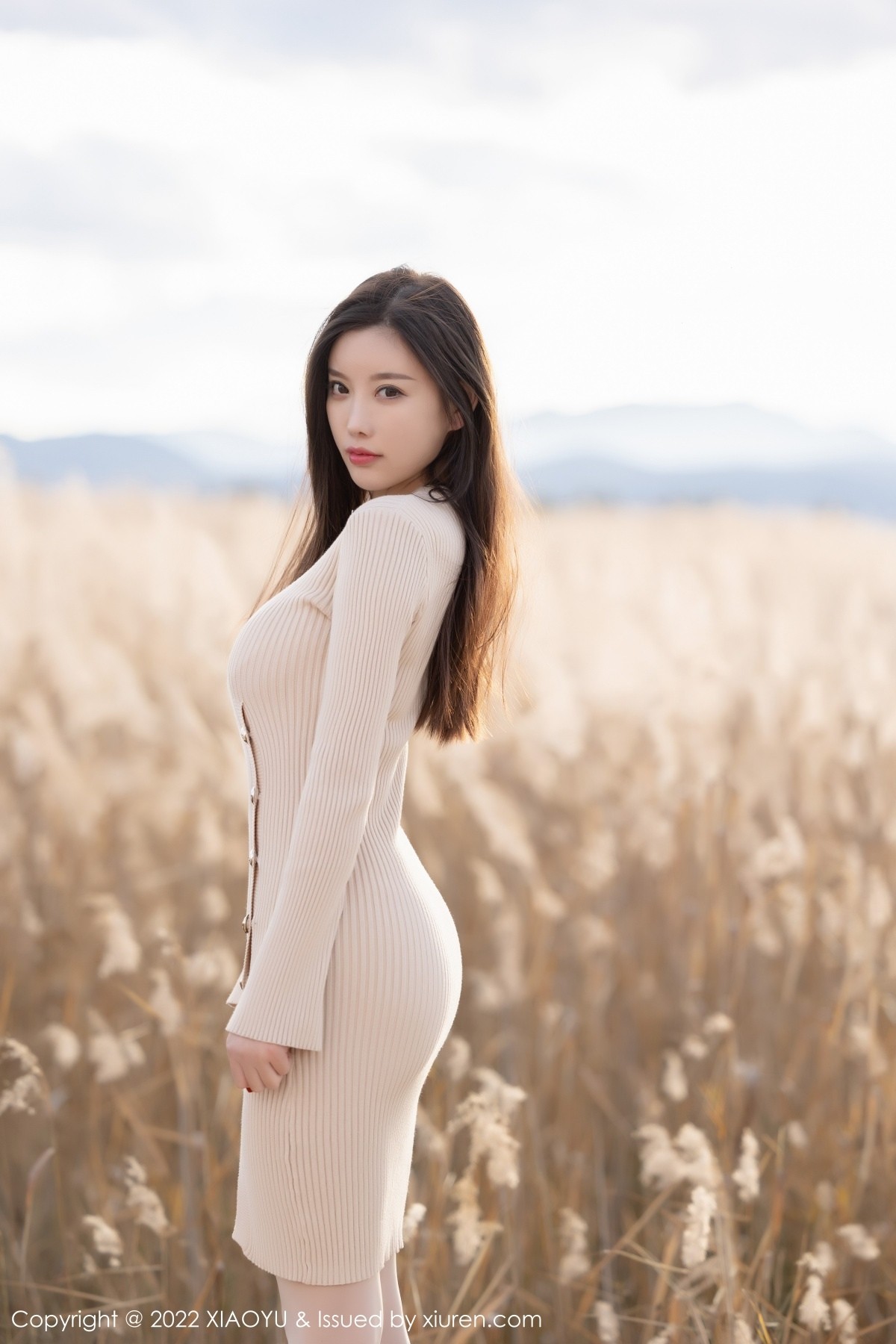 xgyw.top_[XiaoYu画语界]Vol.796_女神杨晨晨Yome丽江心愿旅拍室内紫色轻透蕾丝内衣诱惑写真79P