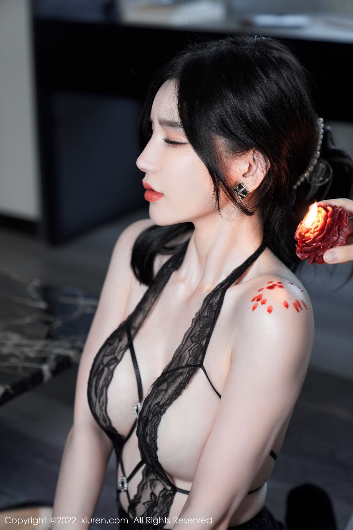 xgyw.top_XiuRen第5133期_女神周于希Sally心愿旅拍私房黑色情趣薄纱秀豪乳撩人诱惑写真83P