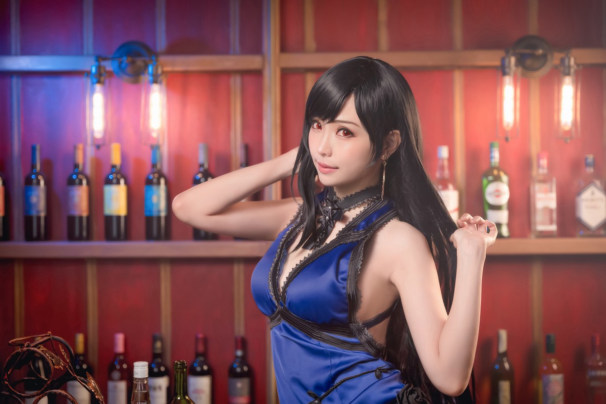 xgyw.top_Coser妹子Ely_eee蒂法主题户外 酒店吧台 私房旗袍性感服饰秀完美身材诱惑写真74P
