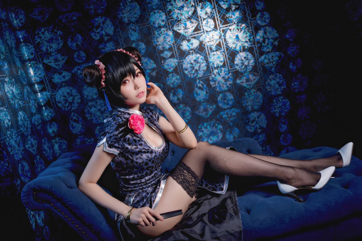 xgyw.top_Coser妹子Ely_eee蒂法主题户外 酒店吧台 私房旗袍性感服饰秀完美身材诱惑写真74P
