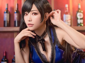 Coser小小妹妹Ely_eee蒂法主题户外 行政房吧台 私人中式性感服饰秀完美身材骚扰写真74P