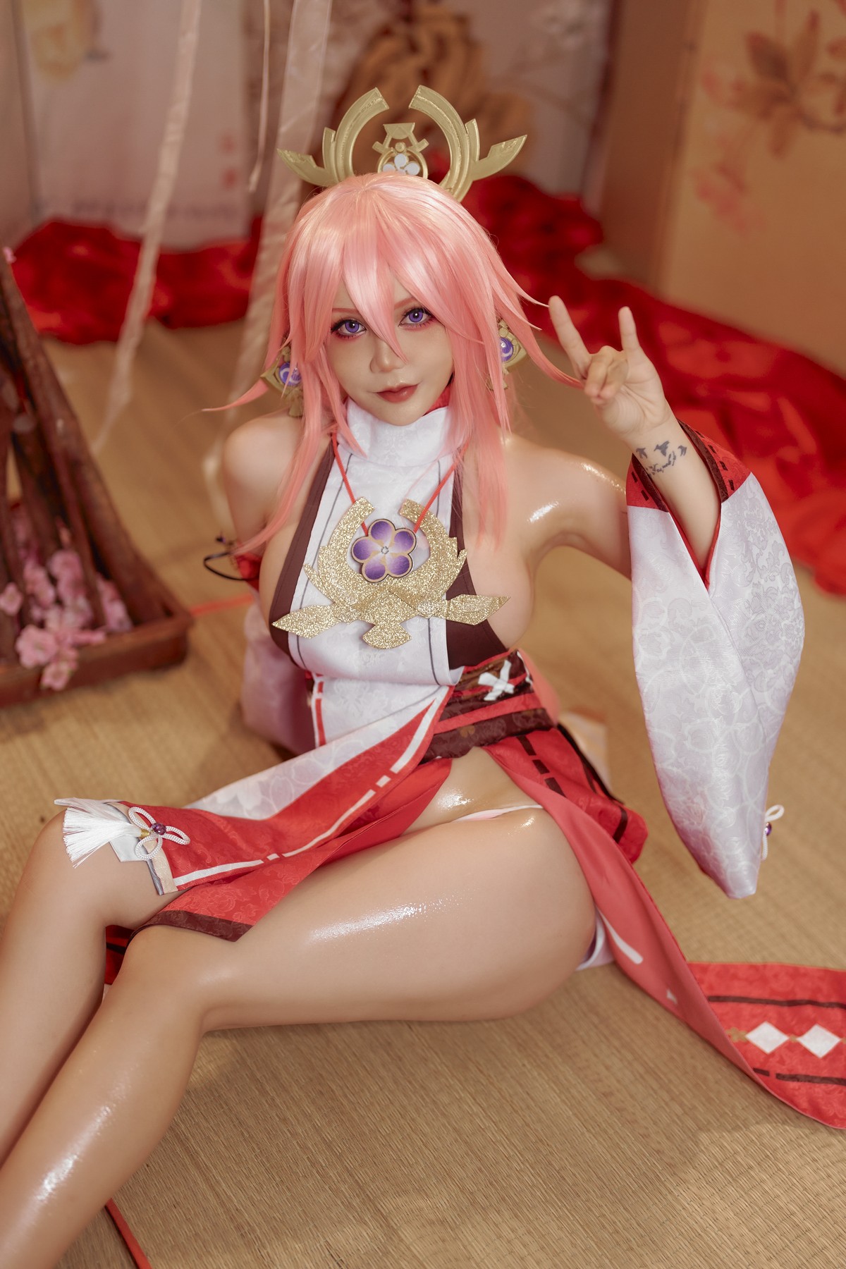 xgyw.top_日本Coser美女Joyce_lin2x-Yea Miko主题私房性感日系服饰露诱人胴体诱惑写真35P