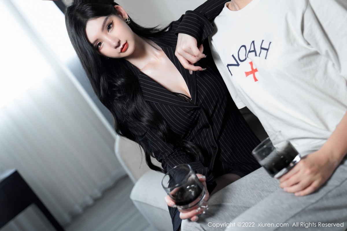 xgyw.top_XiuRen第5133期_女神周于希Sally心愿旅拍私房黑色情趣薄纱秀豪乳撩人诱惑写真83P