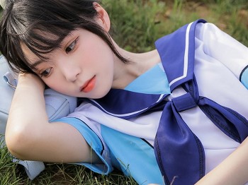 微博小小妹妹Fushii_海堂高岭爱花主题户外性感学姐装百褶裙配白丝袜性感迷人写真31P