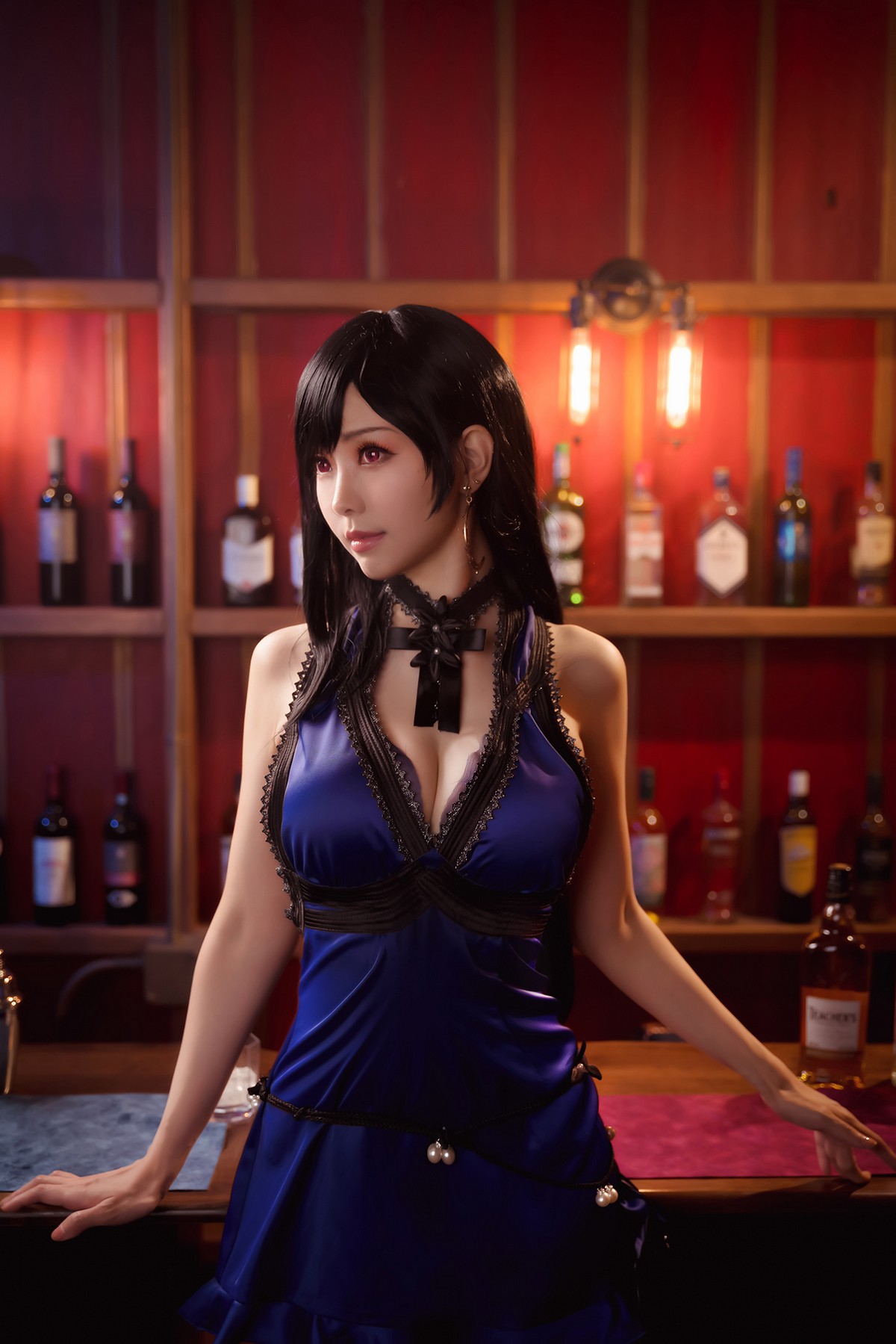 xgyw.top_Coser妹子Ely_eee蒂法主题户外 酒店吧台 私房旗袍性感服饰秀完美身材诱惑写真74P
