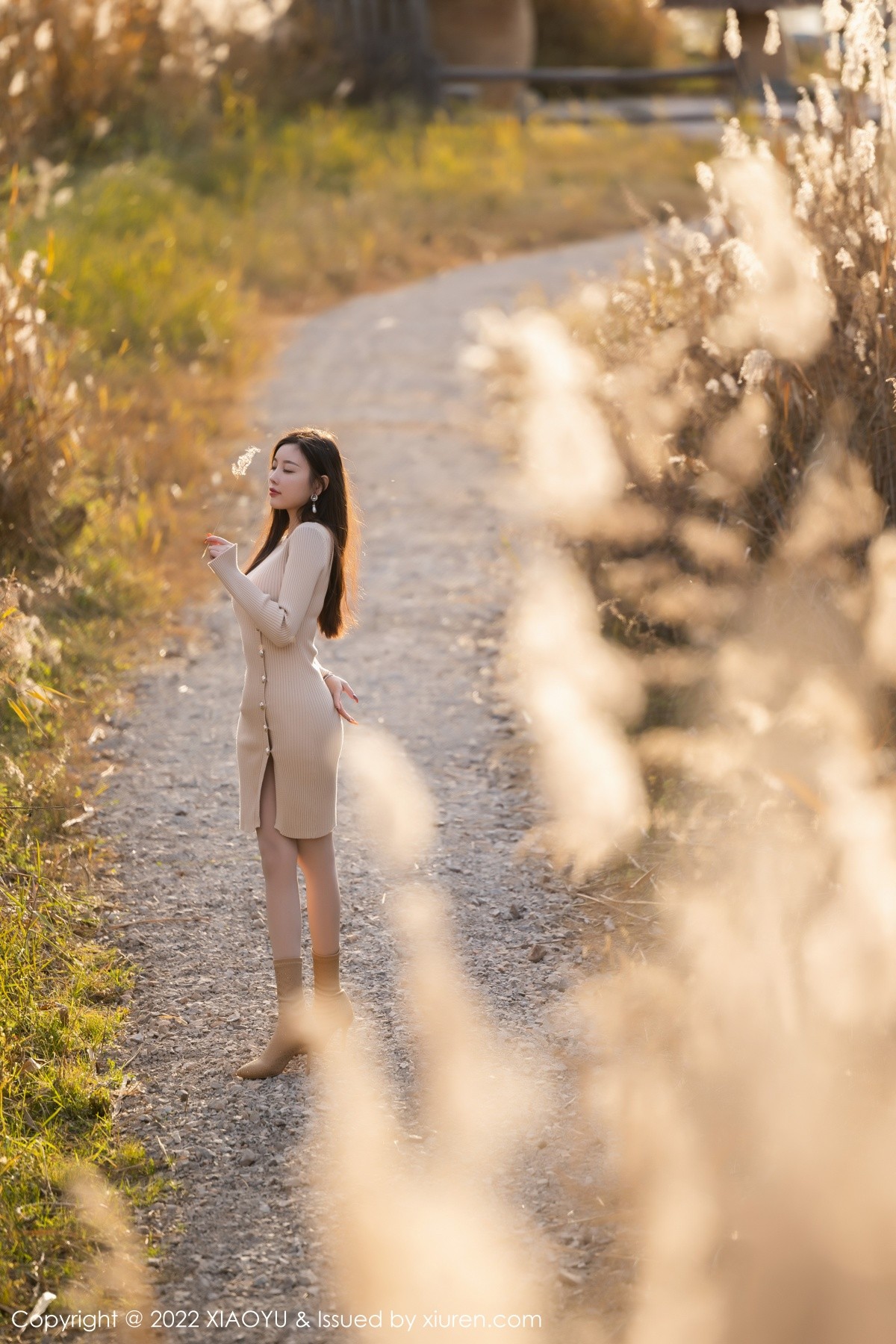xgyw.top_[XiaoYu画语界]Vol.796_女神杨晨晨Yome丽江心愿旅拍室内紫色轻透蕾丝内衣诱惑写真79P