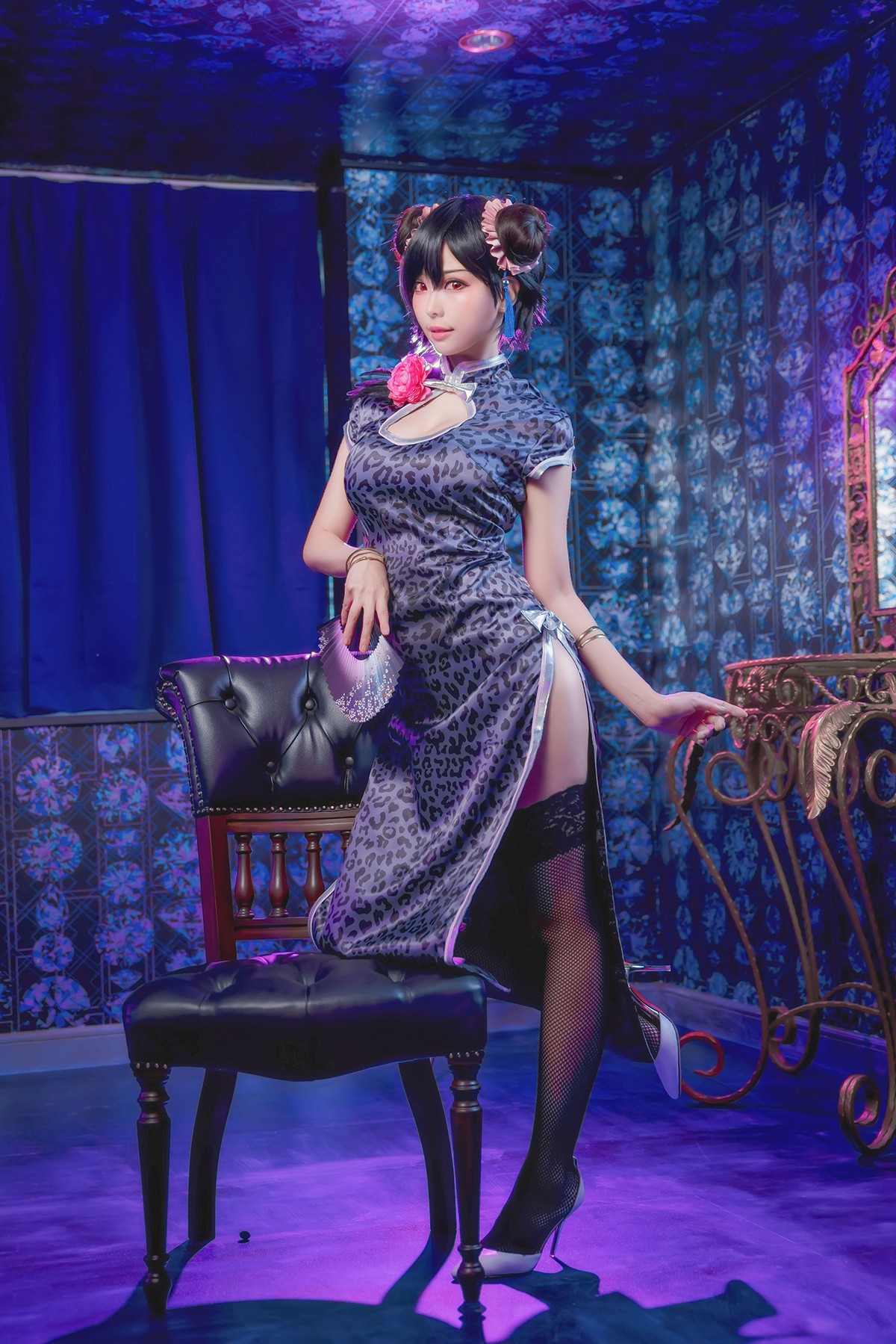 xgyw.top_Coser妹子Ely_eee蒂法主题户外 酒店吧台 私房旗袍性感服饰秀完美身材诱惑写真74P