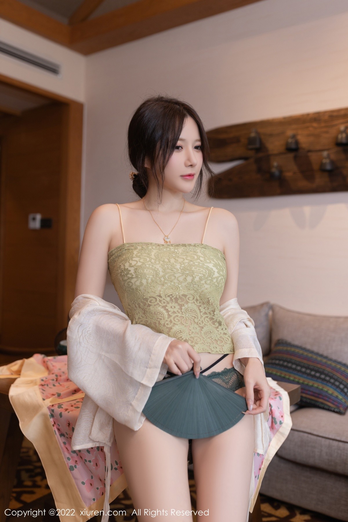 xgyw.top_XiuRen第5130期_模特鱼子酱Fish云南旅拍私房浅色古装服饰秀曼妙身材诱惑写真78P