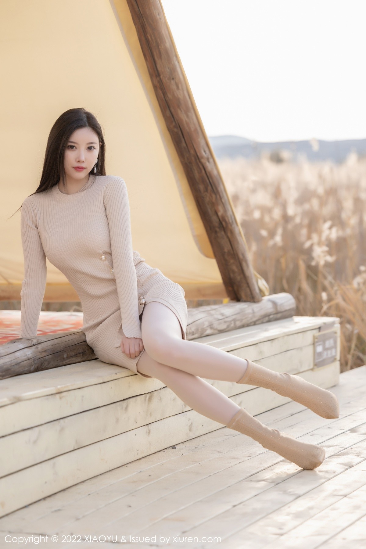 xgyw.top_[XiaoYu画语界]Vol.796_女神杨晨晨Yome丽江心愿旅拍室内紫色轻透蕾丝内衣诱惑写真79P