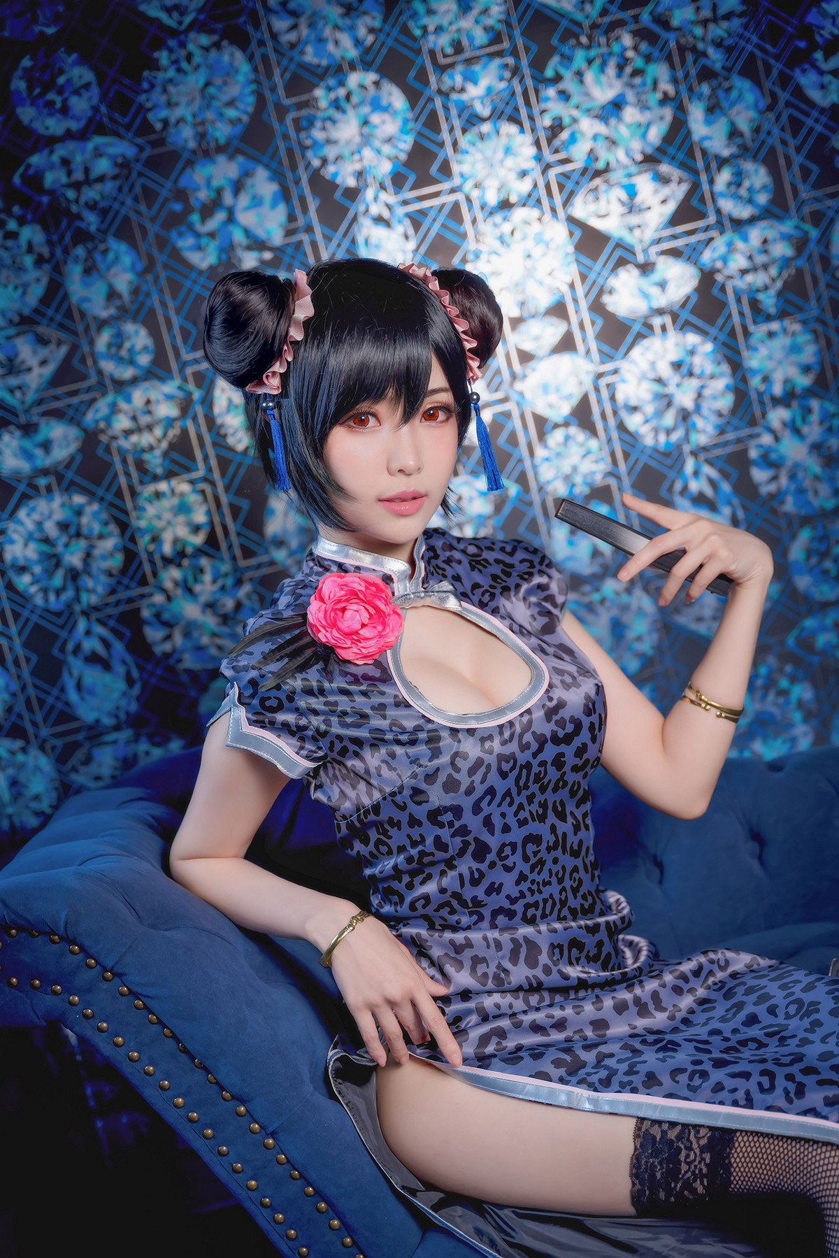xgyw.top_Coser妹子Ely_eee蒂法主题户外 酒店吧台 私房旗袍性感服饰秀完美身材诱惑写真74P