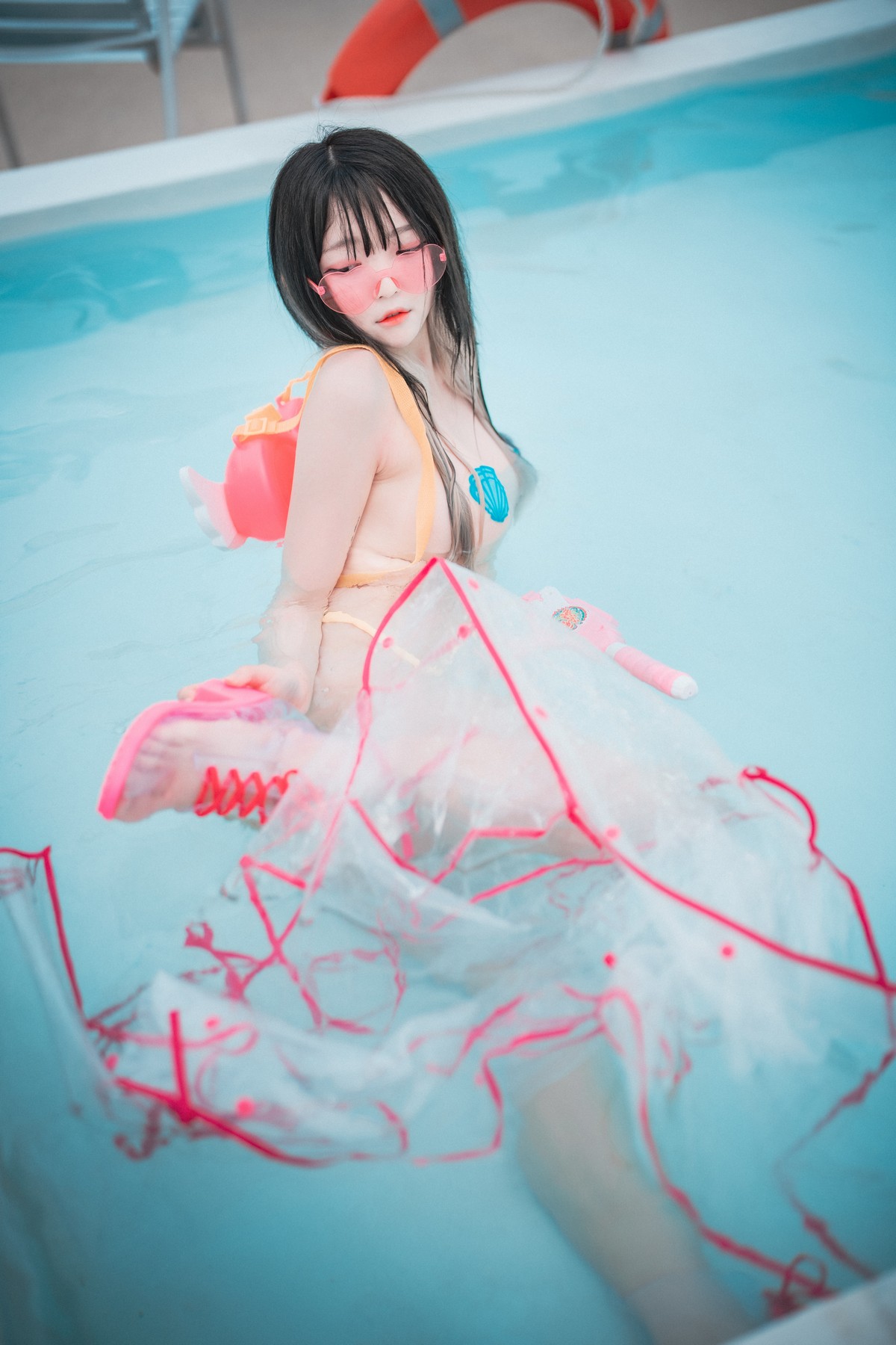 xgyw.top_[DJAWA]No.088_模特Aram_Poolside_Summer主题泳池边性感薄透服饰惹火诱惑写真76P