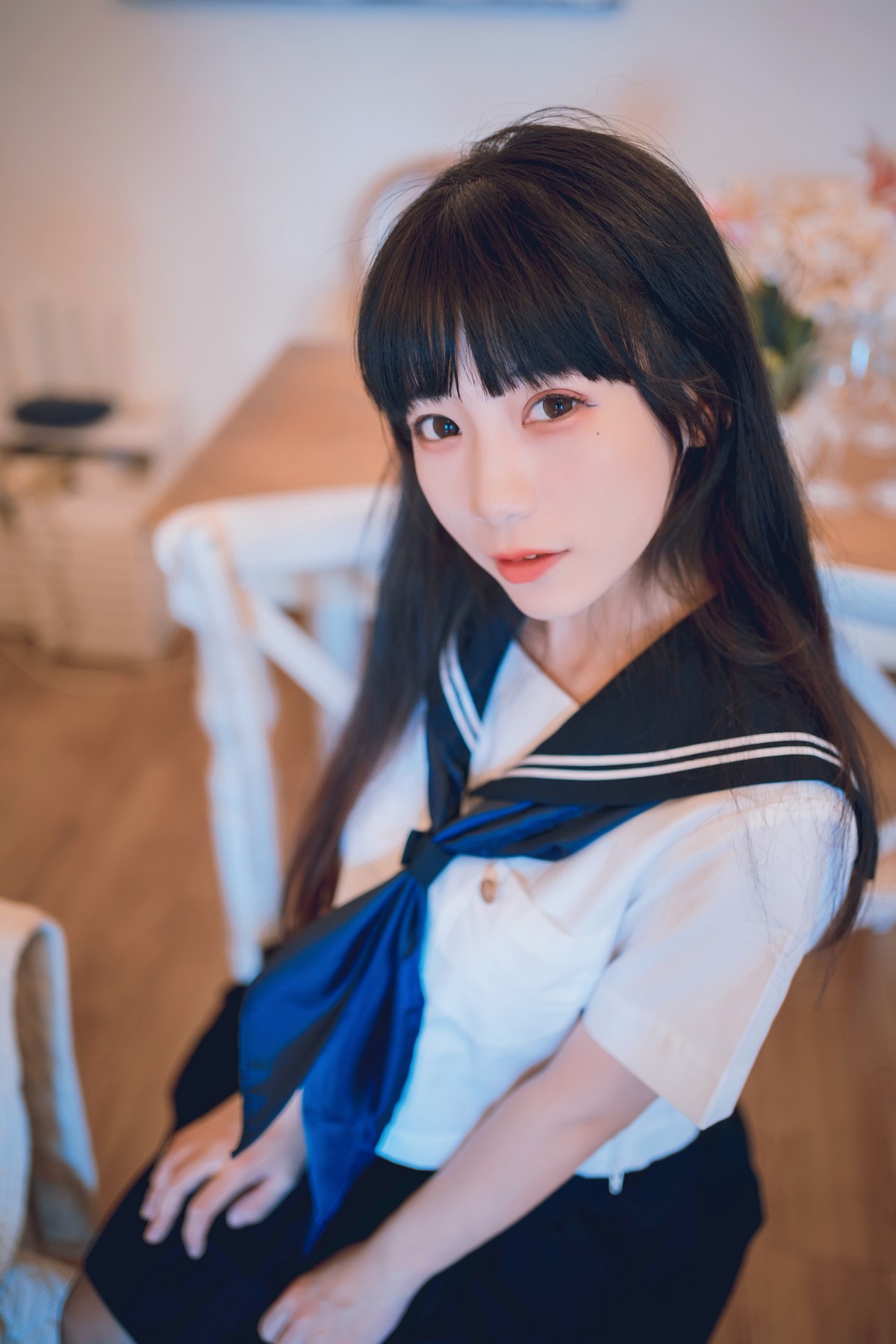 xgyw.top_网络美女Usejan私语主题私房脱学生制服露性感蕾丝内衣配超薄黑丝诱惑写真50P