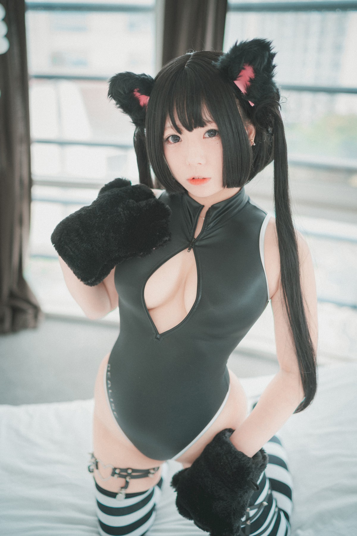 xgyw.top_[DJAWA]No.091_模特Maruemon_Realised Feral Cat主题私房黑色高叉连体衣诱惑写真55P