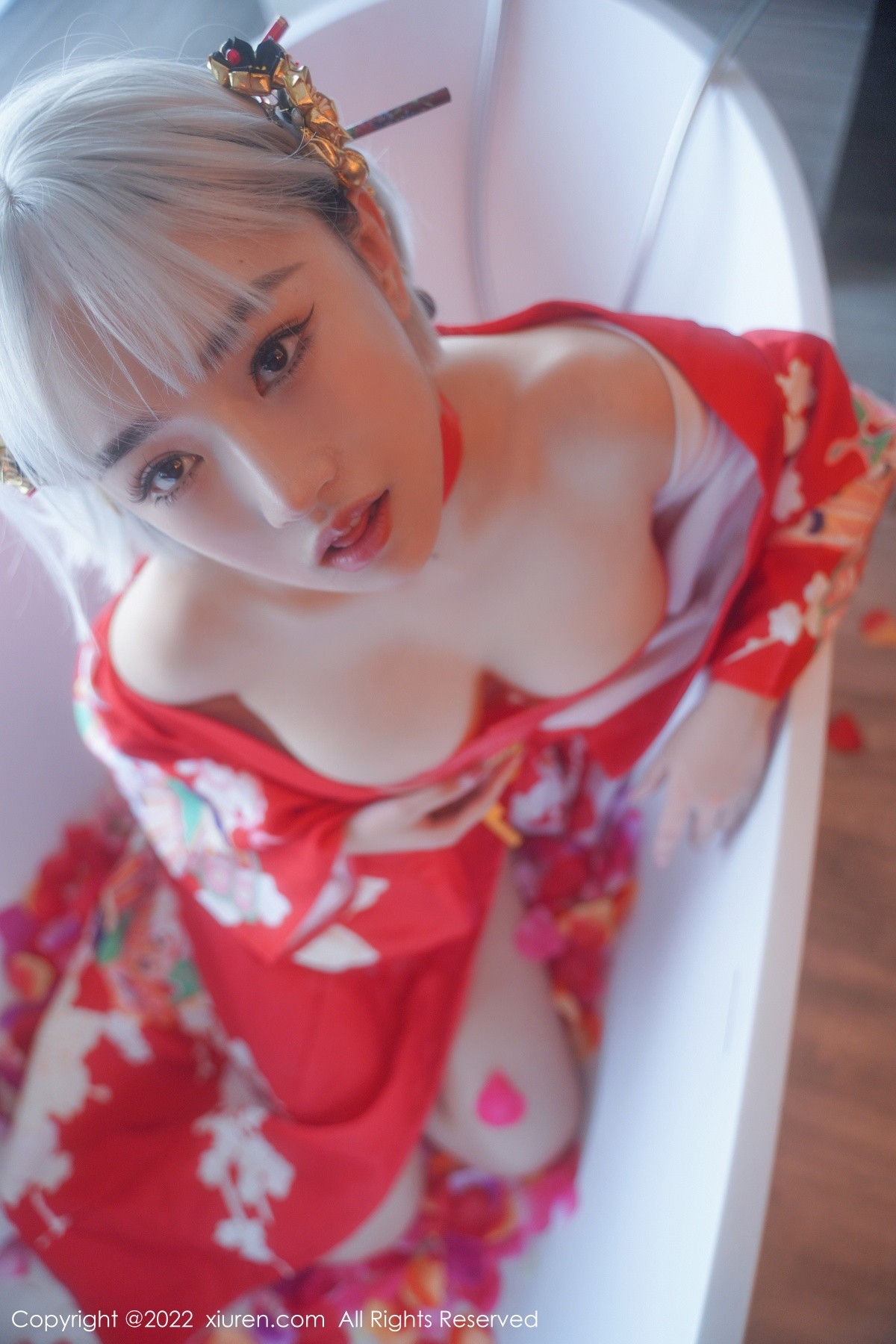 xgyw.top_XiuRen第5134期_模特西门小玉蒸汽浴室里红带裹身秀火辣身材傲人豪乳诱惑写真66P