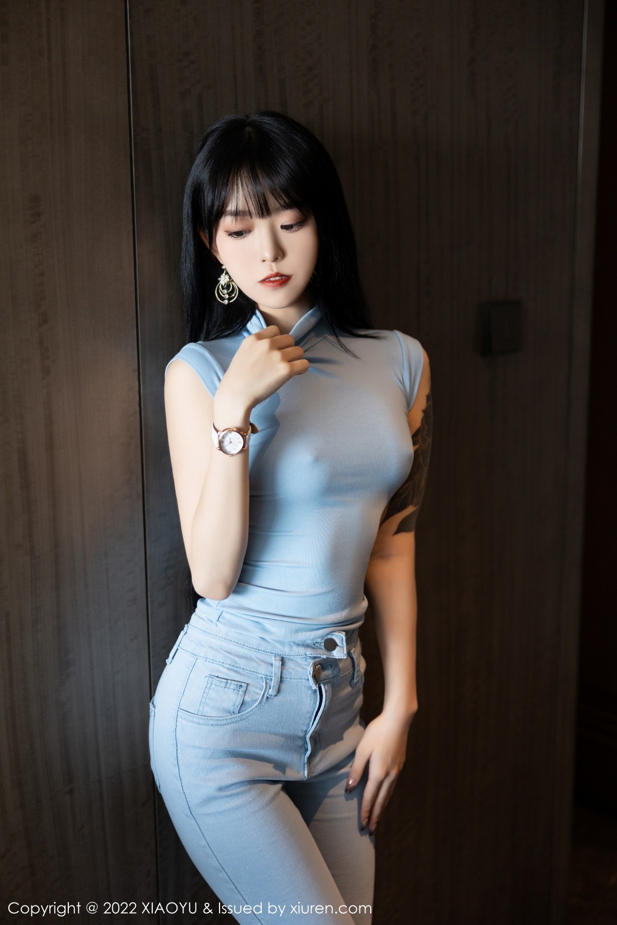 xgyw.top_[XiaoYu画语界]Vol.797_模特奶瓶性感蓝色收身衣配蓝色牛仔裤半脱露无内肉丝诱惑写真83P