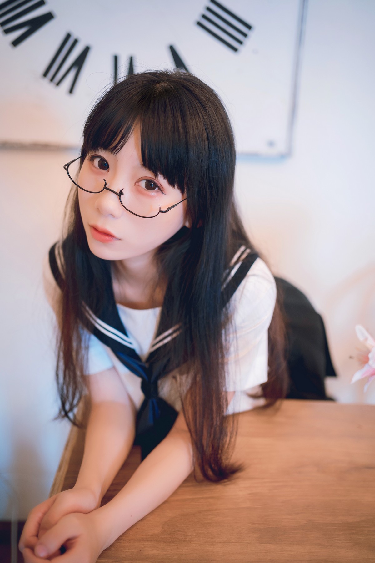 xgyw.top_网络美女Usejan私语主题私房脱学生制服露性感蕾丝内衣配超薄黑丝诱惑写真50P