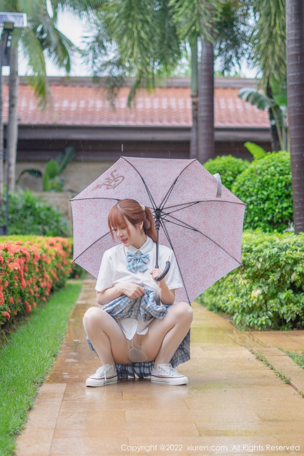 xgyw.top_XiuRen第5137期_女神王雨纯性感白T配蓝灰色格子裙原色丝袜秀曼妙身材诱惑写真46P